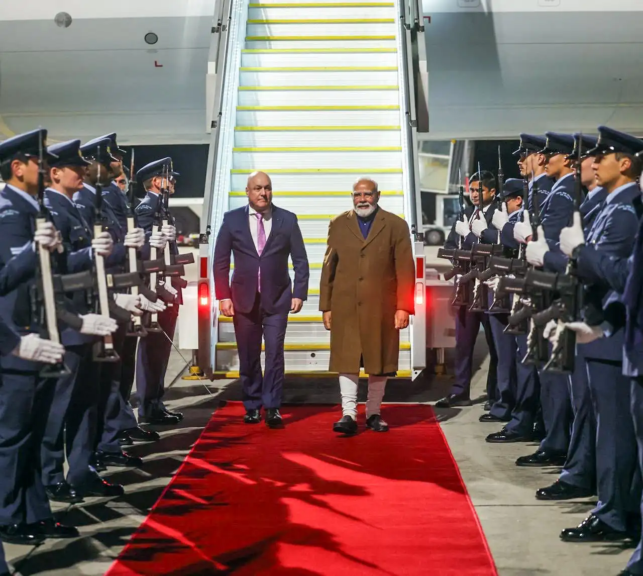 पीएम मोदी न्यूज़ीलैंड पहुंचे