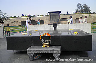 Gandhiji Ki Samadhi